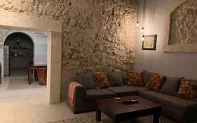 Casa El Flamboyan Dentro De La Ciudad Amurallada